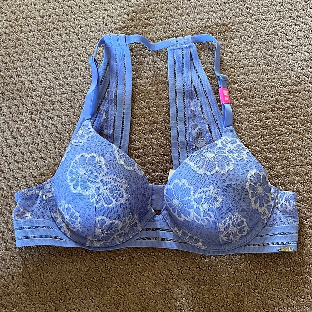 PINK Victoria’s Secret Lightly Lined Bra - 34B